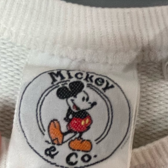 VINTAGE Disney Mickey & Co Crewneck sweatshirt kids 10/12 runs small - Picture 4 of 6